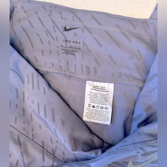 Nike Fast Dri fit running legging tights with reflective streaks in size L. G5 - Picture 13 of 16